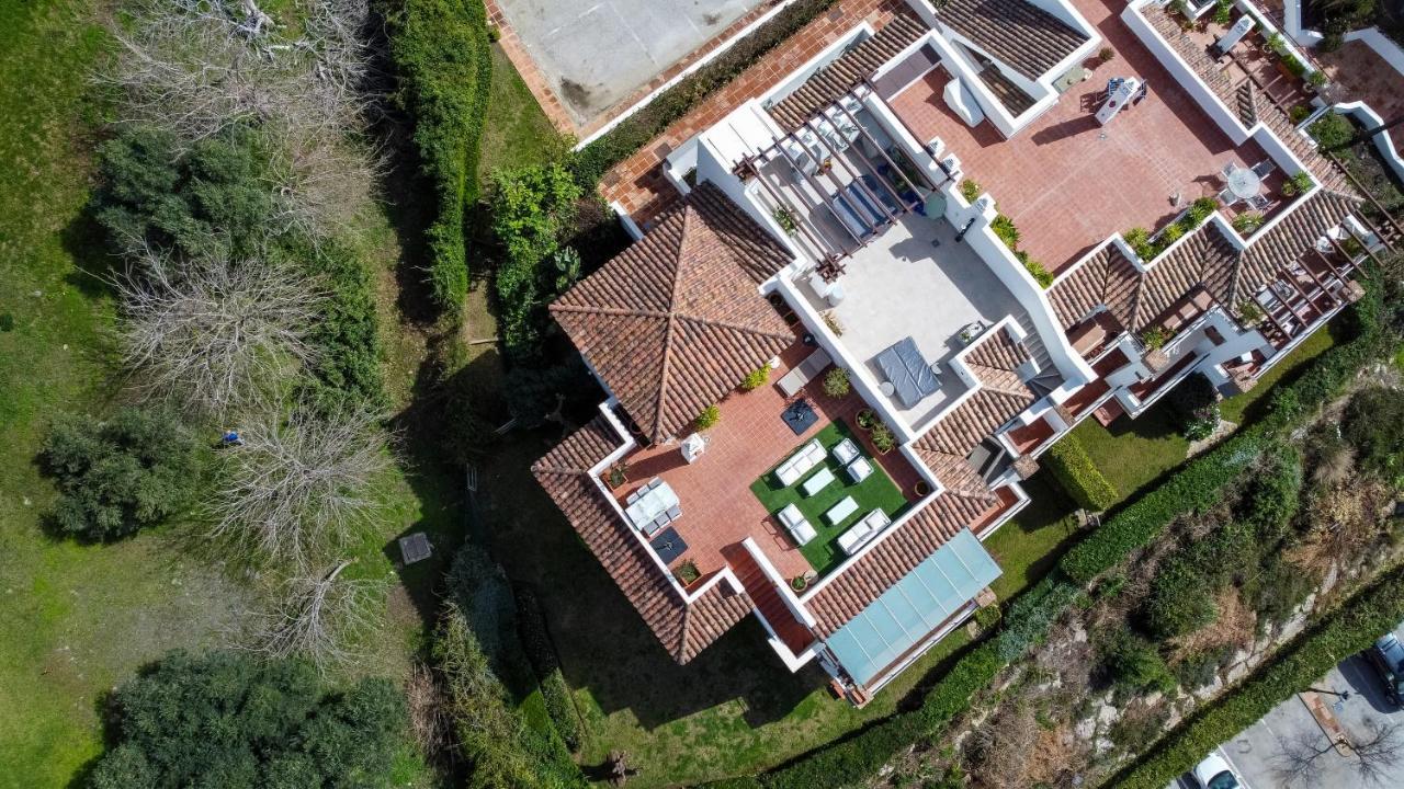 El Lago De Los Arqueros 2 Bedrooms Penthouse En Бенахавис Экстерьер фото